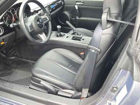 Used 2008 MAZDA MX-5 Miata Grand Touring w/ Premium Pkg RWD image 8
