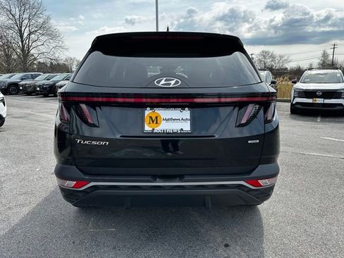 Used 2023 Hyundai Tucson SEL w/ Convenience Package AWD/4WD image 6