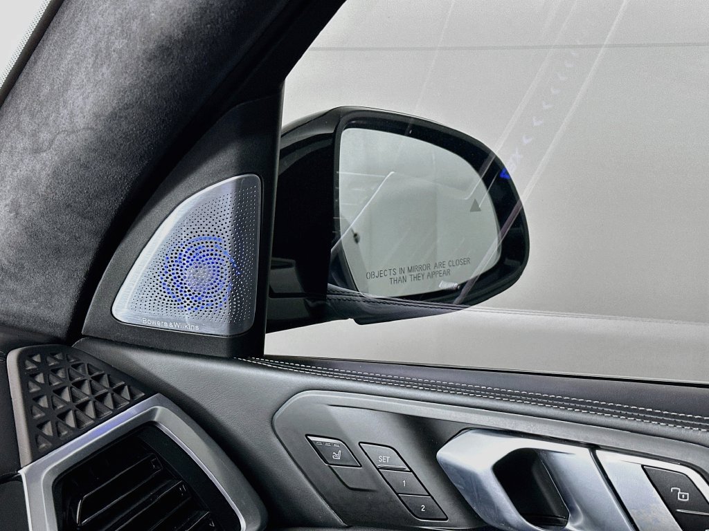 Used 2023 BMW ALPINA XB7 AWD/4WD image 25