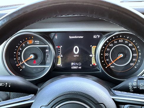 Certified 2020 Jeep Wrangler Sport image 12