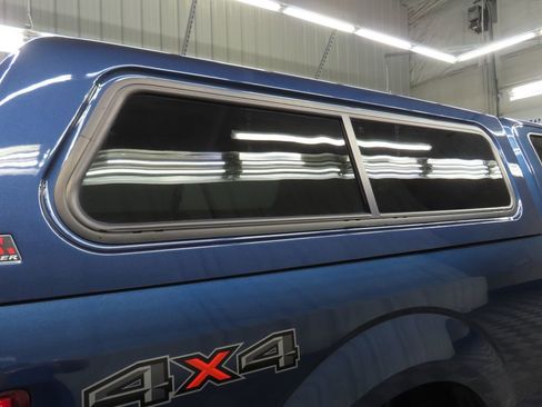 Used 2017 Ford F150 XLT w/ Equipment Group 302A Luxury image 34