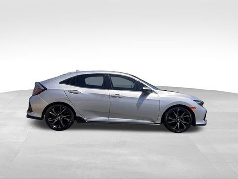 Used 2017 Honda Civic Sport Touring image 6