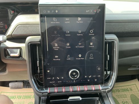 Used 2025 GMC Yukon XL AT4 Ultimate AWD/4WD image 20