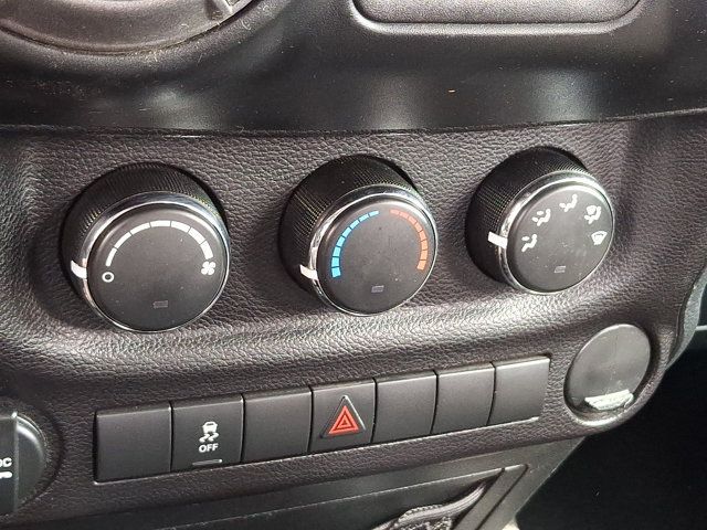 Used 2017 Jeep Wrangler Sport AWD/4WD image 20