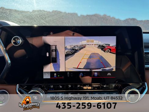 Used 2023 GMC Canyon AT4 w/ AT4 Premium Package image 25