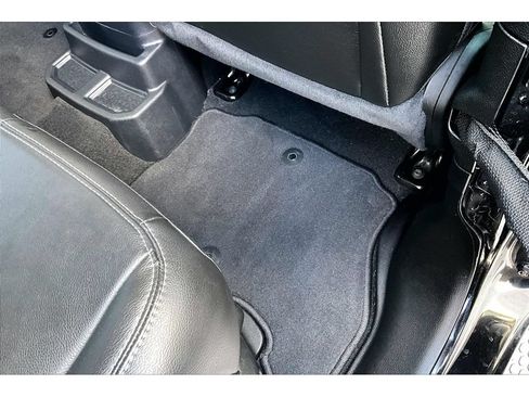 Used 2023 Jeep Wrangler Unlimited Sahara w/ Cold Weather Group AWD/4WD image 43