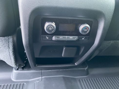 New 2026 GMC Acadia Elevation image 26