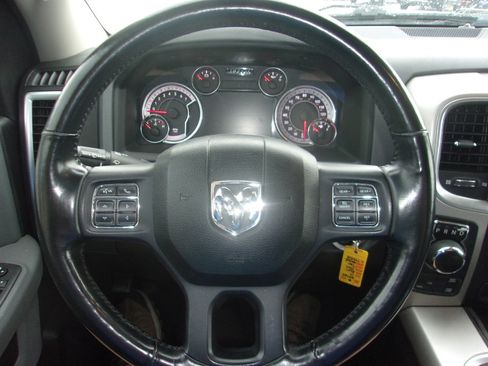 Used 2019 RAM 1500 Warlock AWD/4WD image 11