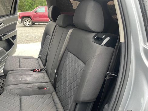Used 2021 Volkswagen Atlas S FWD image 60
