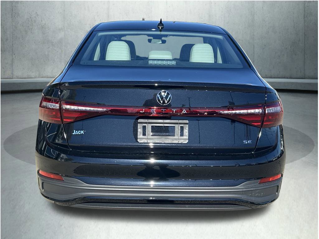 New 2027 Volkswagen Jetta SE FWD image 4