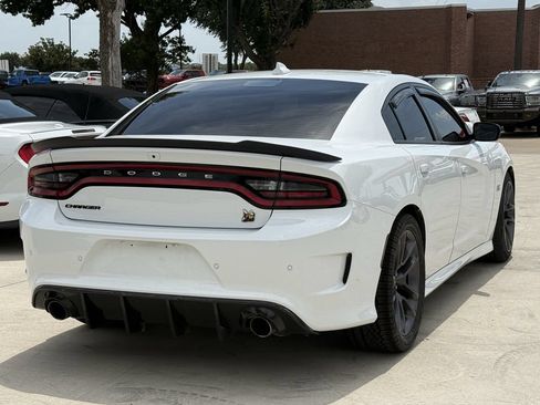 Used 2023 Dodge Charger Scat Pack RWD image 4