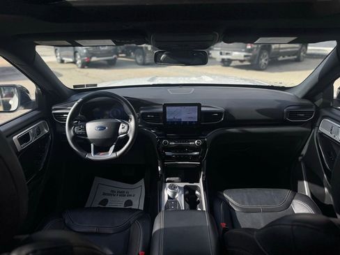 Used 2023 Ford Explorer ST w/ Equipment Group 401A image 17