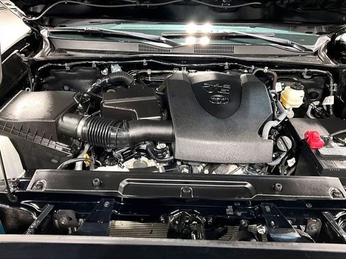 Used 2023 Toyota Tacoma SR image 12