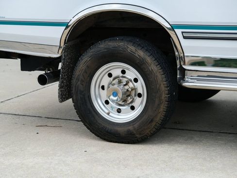 Used 1996 Ford F250 4x4 SuperCab image 16