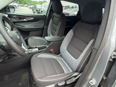 New 2026 Chevrolet TrailBlazer LT w/ Midnight Edition FWD image 3