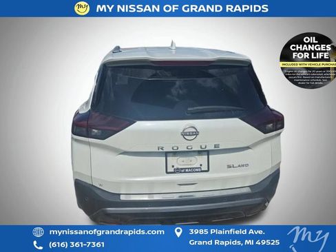 Used 2023 Nissan Rogue SL w/ SL Premium Package AWD/4WD image 7