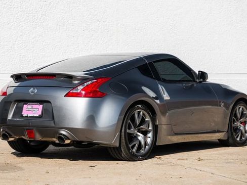 Used 2014 Nissan 370Z Coupe w/ Sport Package image 8