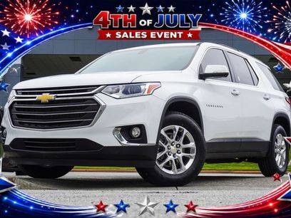 Used 2021 Chevrolet Traverse LT