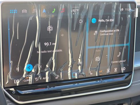 New 2025 Volkswagen Tiguan SE image 22