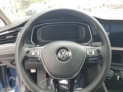 Used 2020 Volkswagen Jetta SEL image 18