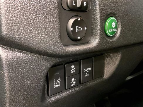 Used 2021 Honda Ridgeline Sport image 17