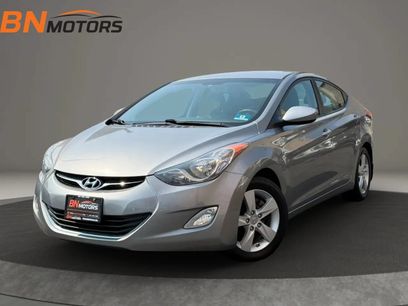 Used 2012 Hyundai Elantra GLS w/ Preferred Pkg 3