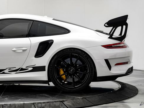 Used 2019 Porsche 911 GT3 RS RWD image 11
