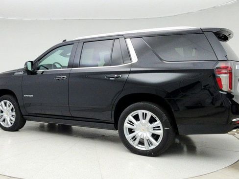 Used 2024 Chevrolet Tahoe High Country w/ Advanced Technology Package image 7
