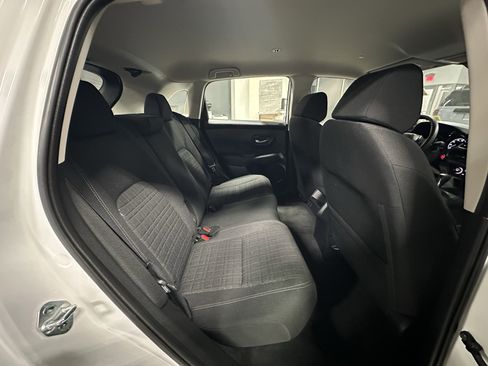 Used 2023 Honda HR-V LX image 19