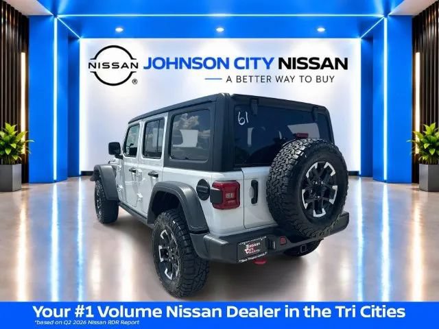Used 2025 Jeep Wrangler Unlimited Rubicon AWD/4WD image 6