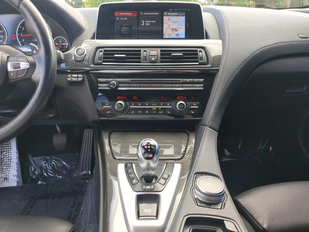 Used 2018 BMW M6 Convertible RWD image 15