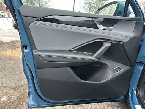 New 2026 Volkswagen Tiguan SE image 5