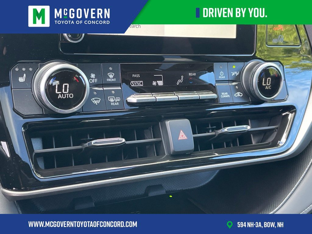 Used 2026 Toyota Highlander XLE AWD/4WD image 21