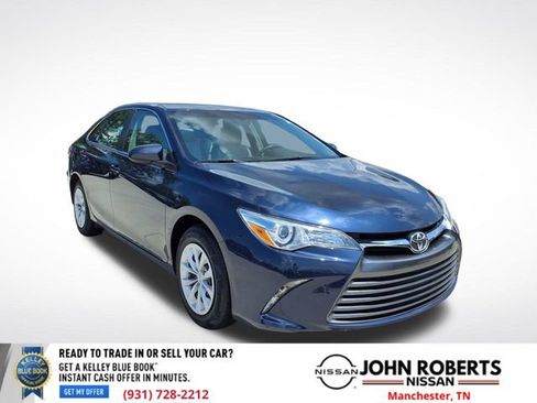 Used 2015 Toyota Camry LE FWD image 1