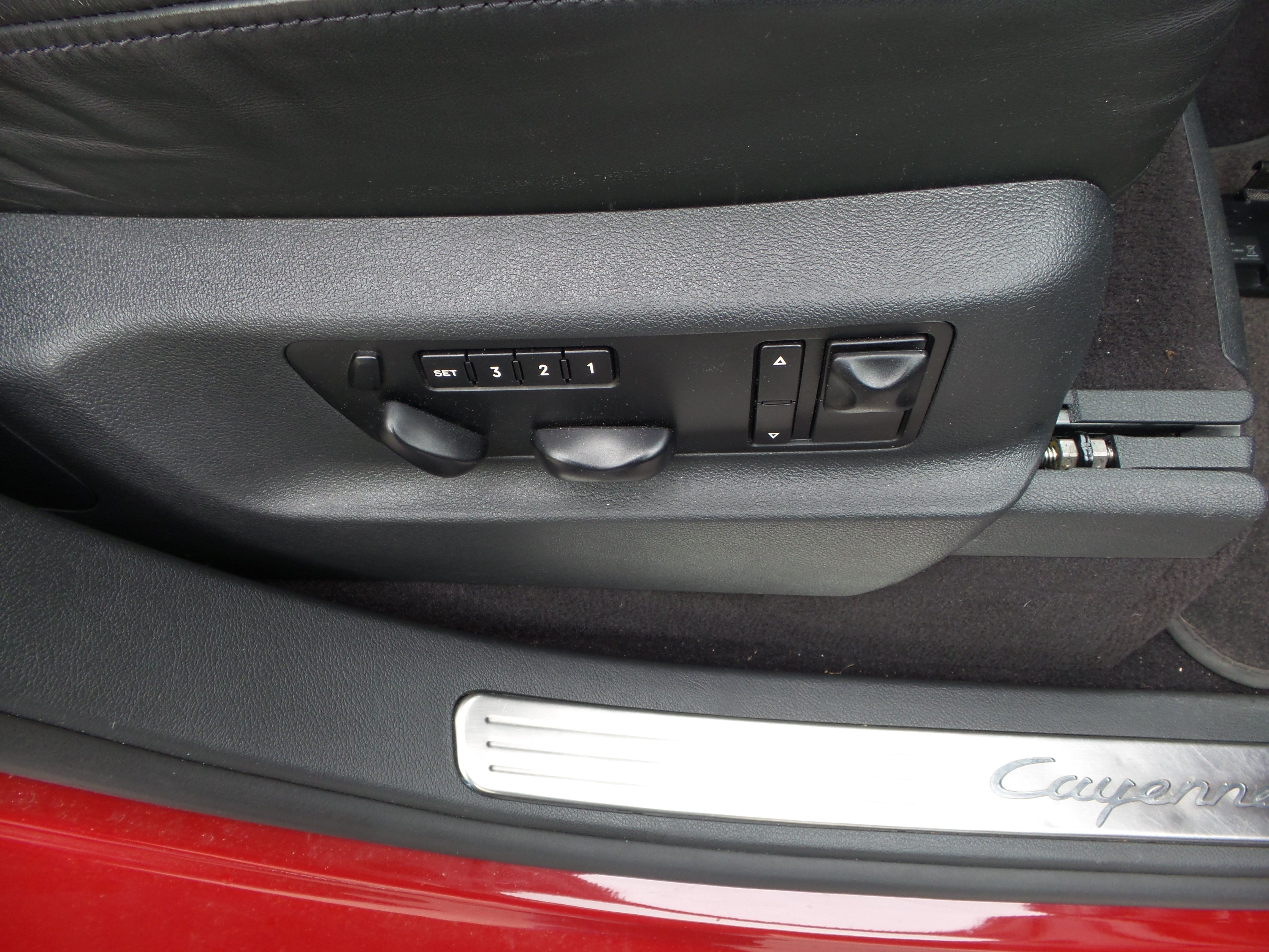 Used 2009 Porsche Cayenne GTS AWD/4WD image 60