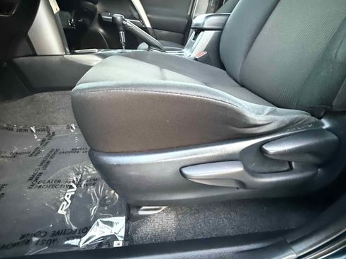 Used 2017 Toyota RAV4 LE w/ Carpet Mat Package FWD image 89