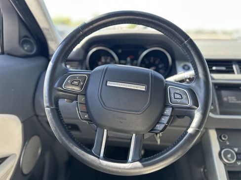 Used 2017 Land Rover Range Rover Evoque SE AWD/4WD image 20