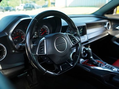 Used 2018 Chevrolet Camaro LT w/ RS Package RWD image 6