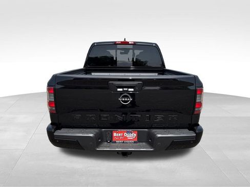 New 2026 Nissan Frontier SV w/ SV Convenience Package RWD image 6