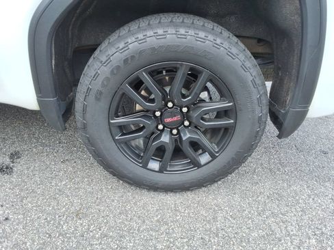 Certified 2024 GMC Sierra 1500 Elevation AWD/4WD image 14