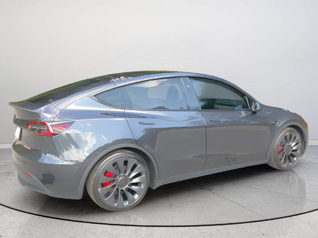 Used 2025 Tesla Model Y Performance AWD/4WD image 12
