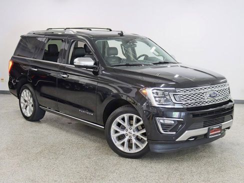 Used 2019 Ford Expedition Platinum AWD/4WD image 6