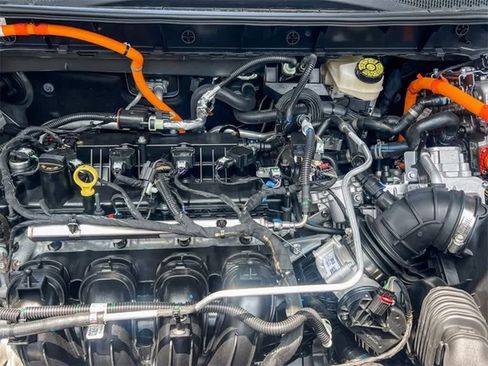 New 2024 Ford Escape ST-Line w/ Equipment Group 301A image 22