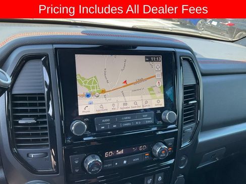 Used 2021 Nissan Titan PRO-4X w/ Pro-4x Convenience Package AWD/4WD image 13