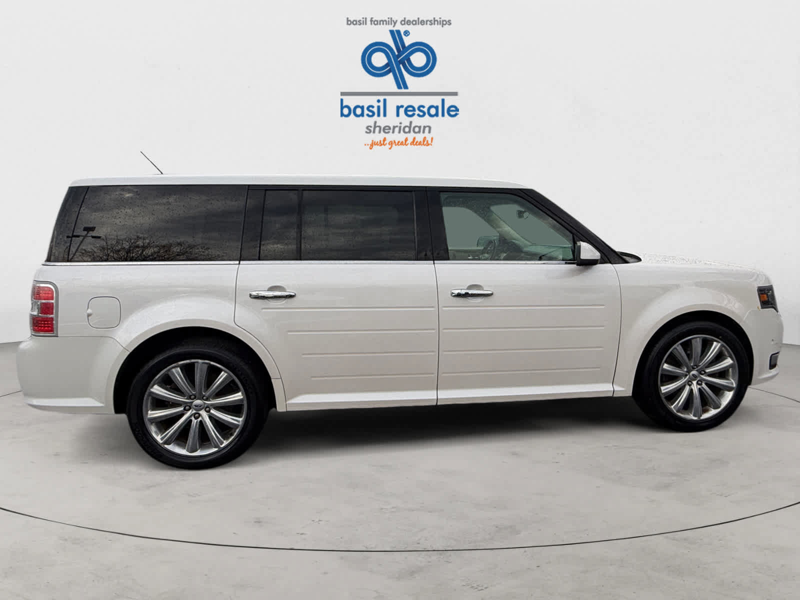 Used 2019 Ford Flex Limited w/ Equipment Group 303A AWD/4WD image 9