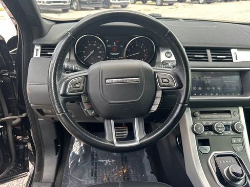 Used 2019 Land Rover Range Rover Evoque HSE Dynamic image 11
