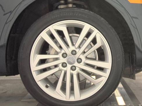 Used 2018 Audi Q5 2.0T Premium Plus w/ Premium Plus Package image 12