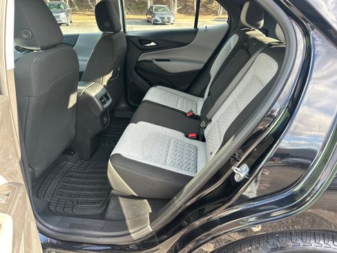 Used 2023 Chevrolet Equinox LS image 20