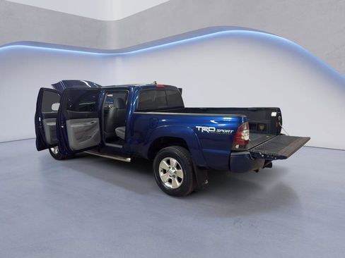 Used 2014 Toyota Tacoma 4x4 Double Cab image 10