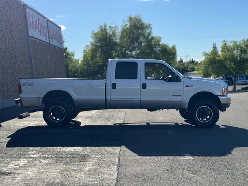 Used 2002 Ford F350 4x4 Crew Cab Super Duty image 4